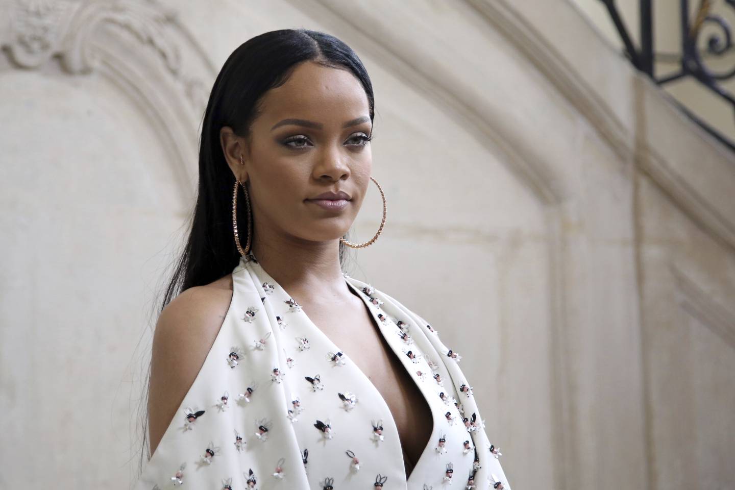 Rihanna lanzará su marca de ropa - LA NACION