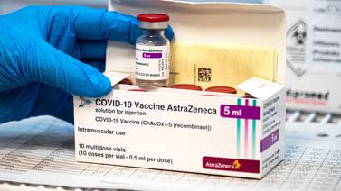 Mecanismo COVAX solo ha distribuido vacunas contra covid-19 de AstraZeneca, pese a tratos con otras compañías