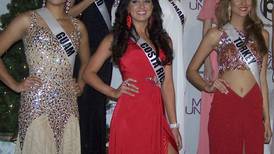 Nazareth Cascante sale satisfecha con su desempeño en el Miss Universo