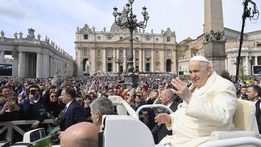 Papa Francisco agradeció las oraciones por su salud tras presidir la misa de Ramos