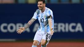 Messi derrocha magia para ilusionar a Argentina pero Neymar también sueña con el Maracaná 