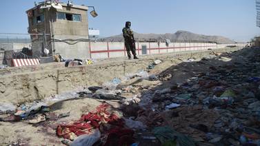 Pentágono advierte que evacuación de Kabul enfrenta ‘amenazas creíbles’ de más ataques