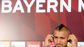 Arturo Vidal firma por cuatro temporadas con el Bayern Múnich 