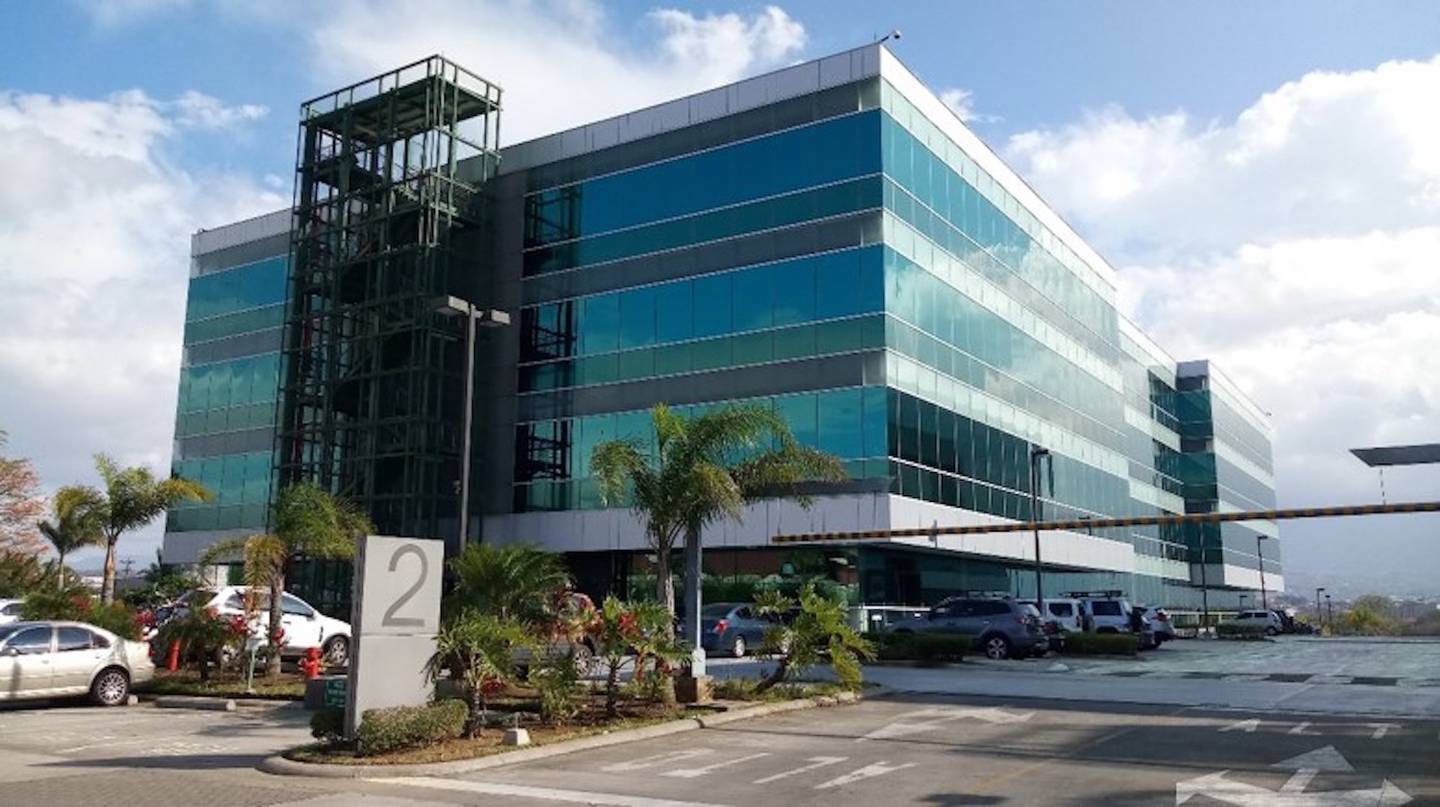 La empresa DXC Technology tiene 18 años de estar en el país y antes operaba como HP Services. Actualmente cuenta con una planilla local de 1.700 colaboradores en su sede en Global Park, en Lagunilla, Heredia. Foto: Cortesía