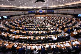 Parlamento Europeo aprobó ley de combate a violencia contra las mujeres