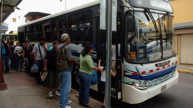 Sólo 103 autobuseras han presentado documentos para optar por concesión de 369 rutas