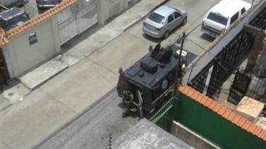 Diputada venezolana denuncia tanques que amenazan su casa, mientras se encuentra en Costa Rica 
