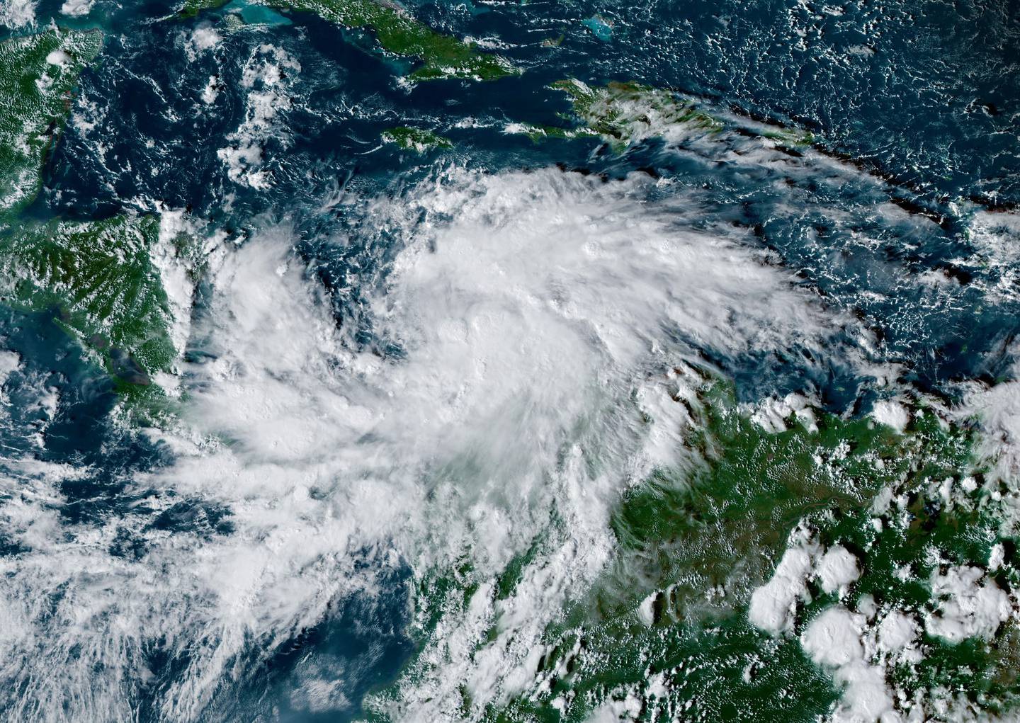 Tormenta tropical Iota. Foto Centro Nacional de Huracanes.