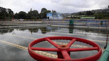Aresep alerta de riesgos en servicio de agua por falta de proyectos del AyA