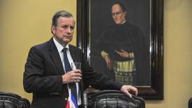  Ottón Solís propone un paquete fiscal más agresivo que el del Gobierno