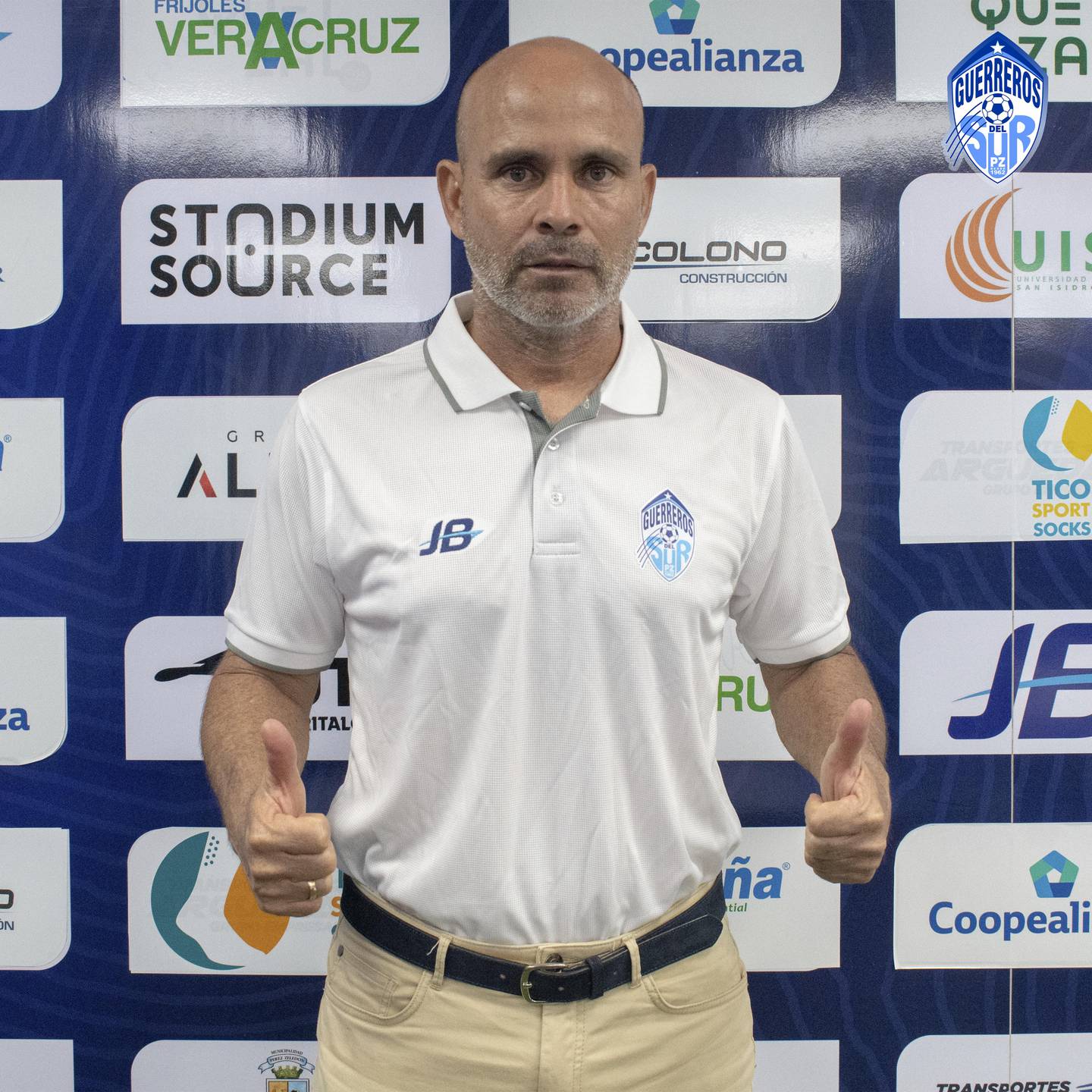 Pérez Zeledón
Santos de Guápiles
Luis Fernando Fallas, nuevo entrenador
Torneo Clausura 2024
Fotografía: Municipal Pérez Zeledón