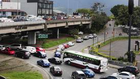 Autobuseros proponen más días de restricción