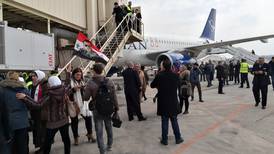 Aeropuerto de ciudad siria de Alepo recibe primer vuelo desde el 2012