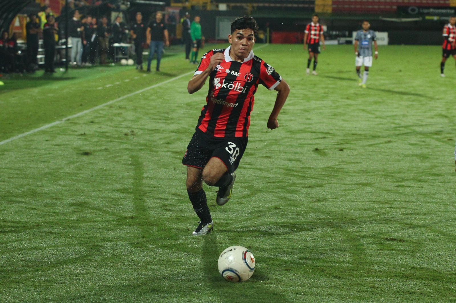 Leonardo Menjívar tuvo muy pocos minutos con Liga Deportiva Alajuelense. Foto: Prensa Alajuelense
