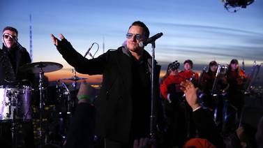 Bono defiende a 'Spotify' de las críticas de Taylor Swift