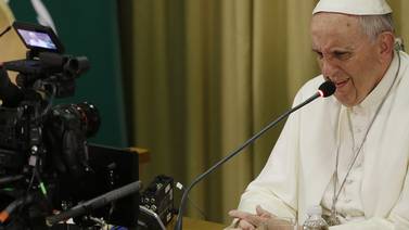  Papa Francisco  prohíbe  encubrir pederastia en la Iglesia católica