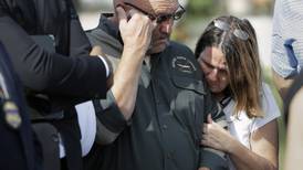 Pleitos familiares serían motivo del ataque en iglesia bautista de Texas