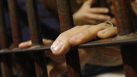 Seis ticos presos en Panamá tienen repatriación frenada por cierre de fronteras a causa de covid-19