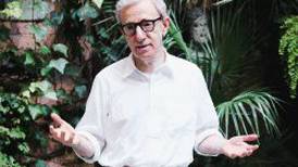 Más actores dicen arrepentirse de trabajar con Woody Allen