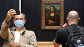 Museo del Louvre reabre sus puertas después de casi cuatro meses de cierre por el coronavirus