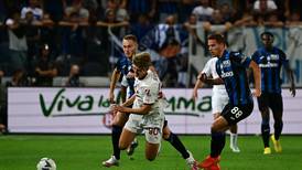 Milan y Atalanta empatan en el primer choque estelar de la Serie A