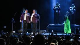 ¡Qué bárbaros! Diciembre arrancó con la contagiosa música de Los Ángeles Azules y Eddy Herrera en Parque Viva