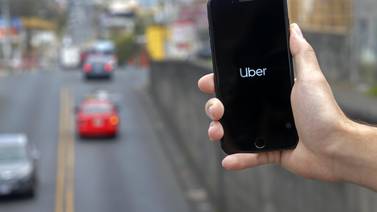 Diputados del PAC destrozan proyecto de gobierno sobre Uber: lo consideran excesivo