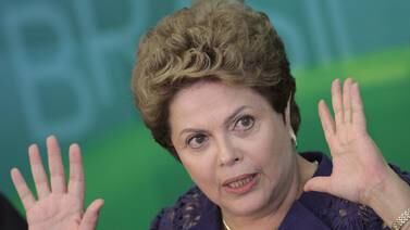  Presidenta Dilma Rousseff advierte contra  ‘ruptura democrática’ 