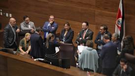 Marchamo: Diputados aprueban rebaja en segundo debate