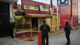 Grupo criminal incendia bar en Veracruz, México, y mata a 28 personas