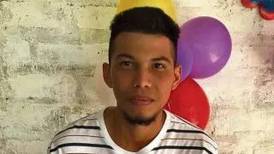 El Salvador: Joven listo para iniciar su formación militar fue detenido como pandillero
