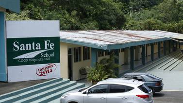  Tribunal ordena cierre de colegio privado Santa Fe por millonaria deuda con la CCSS