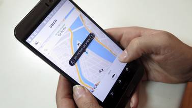 Uber suspende a chofer acusado de tocar a menor de edad