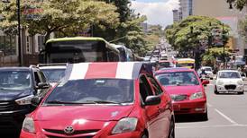 Tarifas de taxi suben hasta 43% a partir de hoy