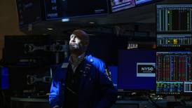 Resultados de empresas de Estados Unidos extienden racha de subidas de Wall Street a 12 jornadas