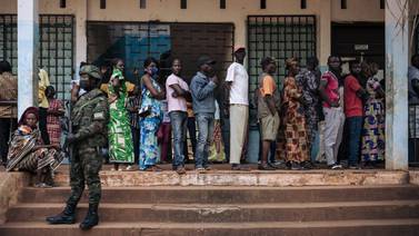 República Centroafricana votó para elegir presidente entre la violencia y el miedo