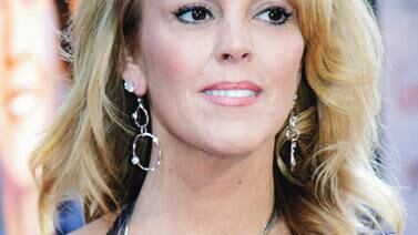 Madre de Lindsay Lohan pagará $3.000 en multas y evita ir a la cárcel por conducir ebria