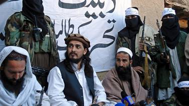 Líder de talibanes en Pakistán muere por  ataque de 'drone'