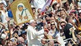 Papa proclama santa a la Madre Teresa de Calcuta