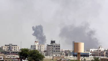Coalición árabe intensifica sus bombardeos en Yemen