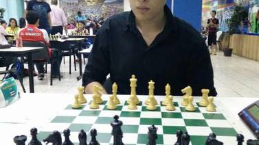 Tico Bryan Solano gana torneo internacional de ajedrez y aspira a ser Gran Maestro