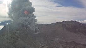 Ceniza del volcán Turrialba caerá con más intensidad la tarde y noche de este viernes en el Valle Central