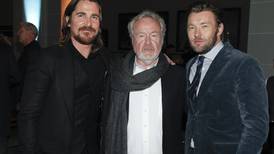   Ridley Scott  y    Christian Bale  defienden elenco de     <em>Exodus</em> 