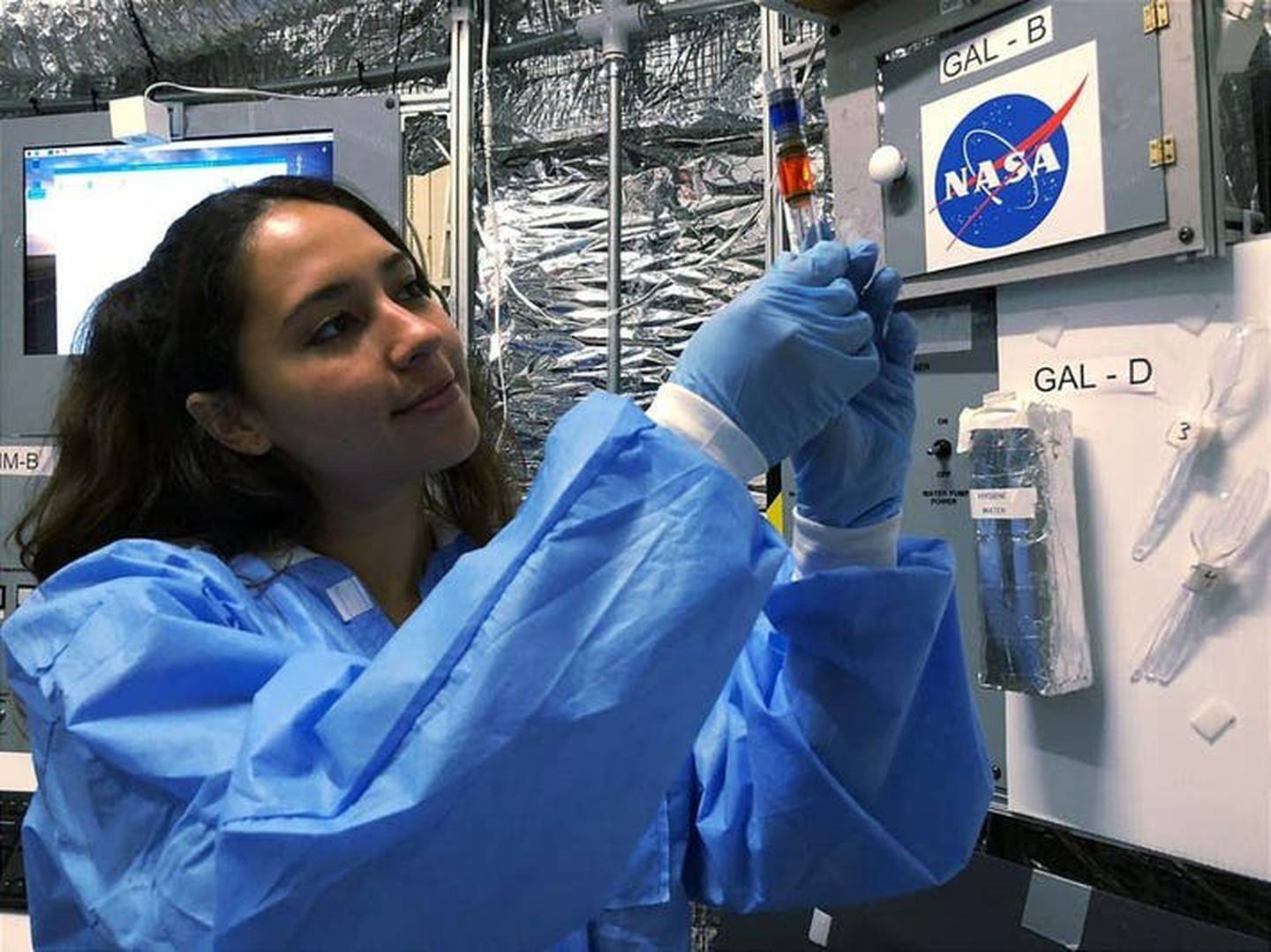 Katherine Herrera científica espacial