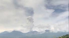 Rincón de la Vieja registra 33 erupciones en agosto: este lunes pluma alcanzó 2.500 metros