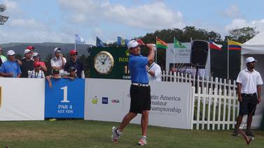 Golfista Álvaro Ortiz se mantiene en primeros lugares del LAAC 2017