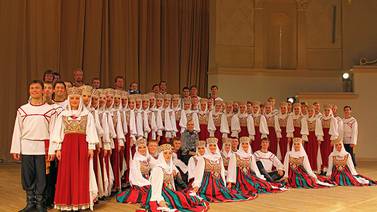 El coro Piatnitsky  nos compartirá  la canción popular rusa 