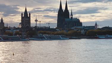 Detenidos en Alemania tres sospechosos de preparar atentado contra la catedral de Colonia