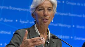 Christine Lagarde proyecta que la inflación bajará más lento de lo previsto en la eurozona 