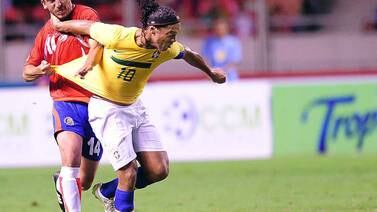  Ronaldinho se despide del Fluminense de Brasil luego de solo tres meses